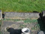 image of grave number 834586
